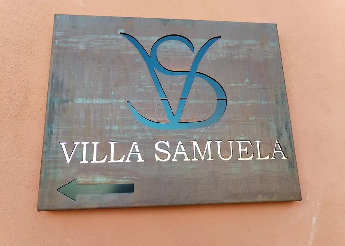 Samuela Πανσιόν
